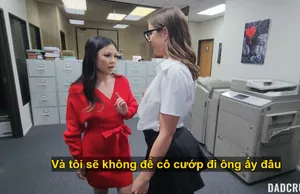 Không thể cưỡng lại con chim to bự của anh trai