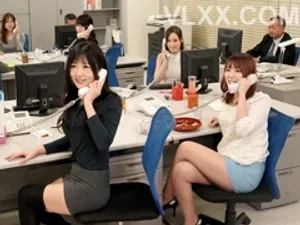Ông già to lớn, cứng rắn, dày và lạnh lùng