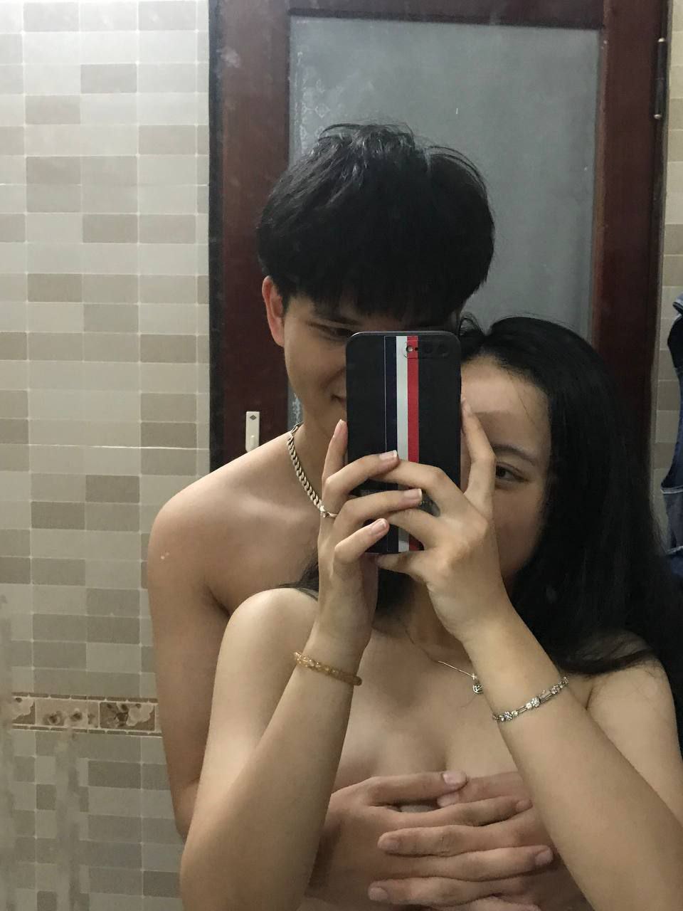 lấy chồng vì yêu bố chồng sex
